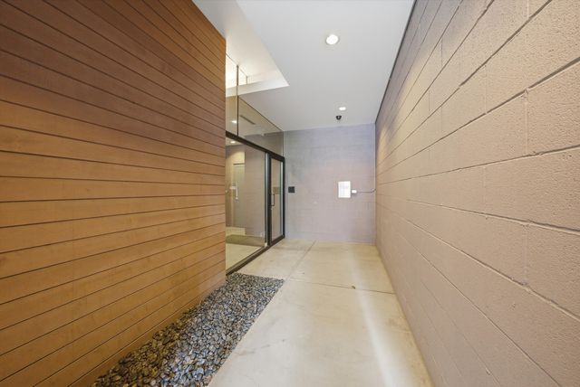 2028 W Division Street 401, Chicago, IL 60622