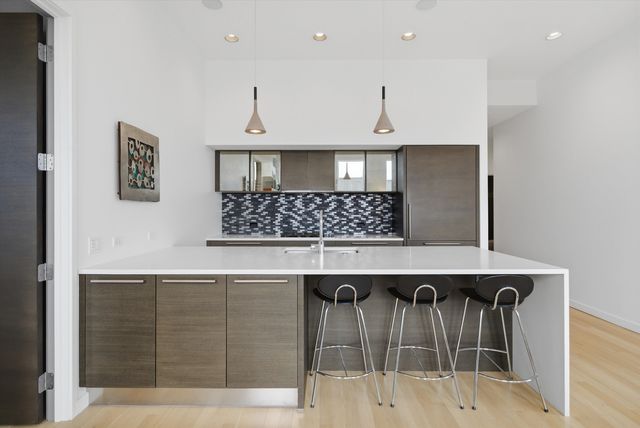 2028 W Division Street 401, Chicago, IL 60622