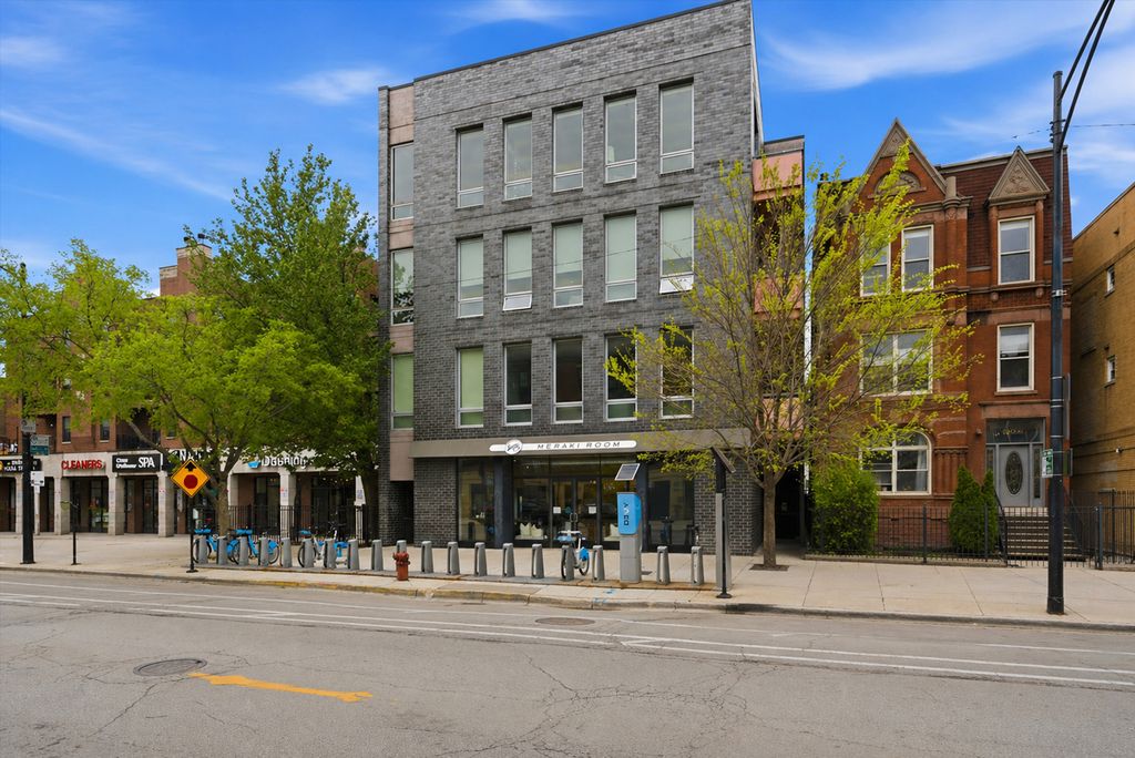 2028 W Division Street 401, Chicago, IL 60622