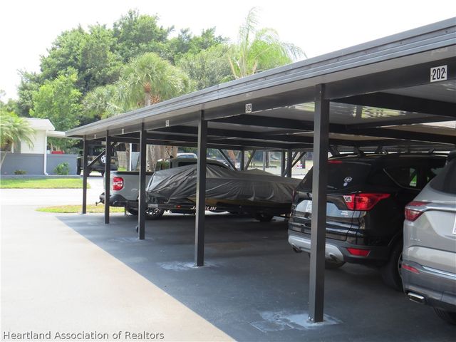 121 Country Club Drive 302, Lake Placid, FL 33852