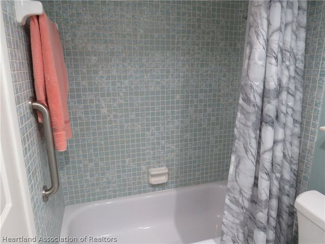 121 Country Club Drive 302, Lake Placid, FL 33852