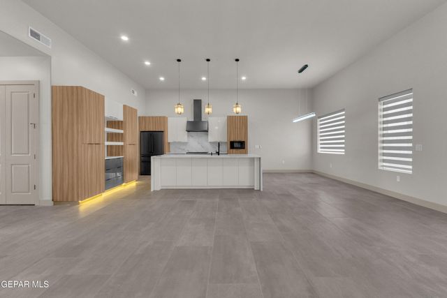 418 MASOUD Court, El Paso, TX 79932