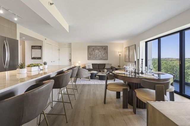 2460 Peachtree Road NE 1413, Atlanta, GA 30305