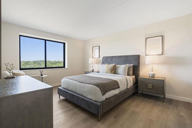 2460 Peachtree Road NE 1413, Atlanta, GA 30305
