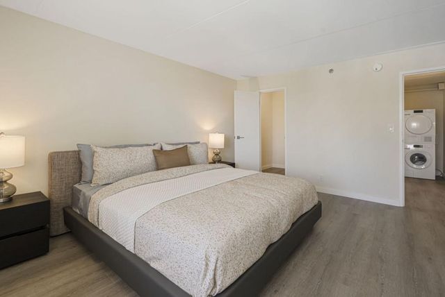 2460 Peachtree Road NE 1413, Atlanta, GA 30305