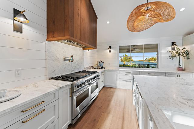 116 S Sewalls Point Road, Sewalls Point, FL 34996