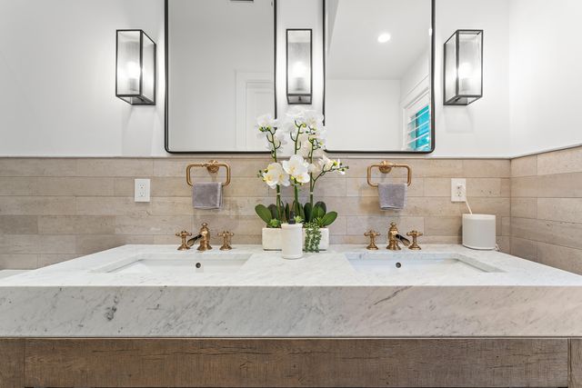 116 S Sewalls Point Road, Sewalls Point, FL 34996