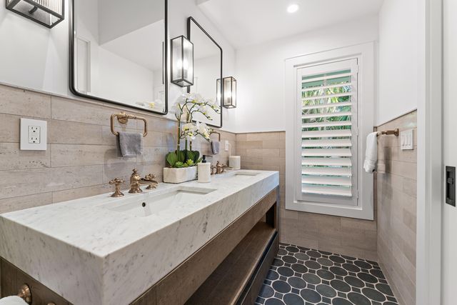 116 S Sewalls Point Road, Sewalls Point, FL 34996