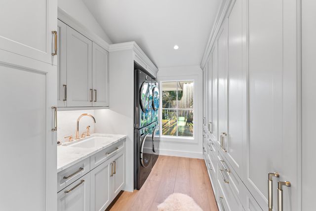 116 S Sewalls Point Road, Sewalls Point, FL 34996