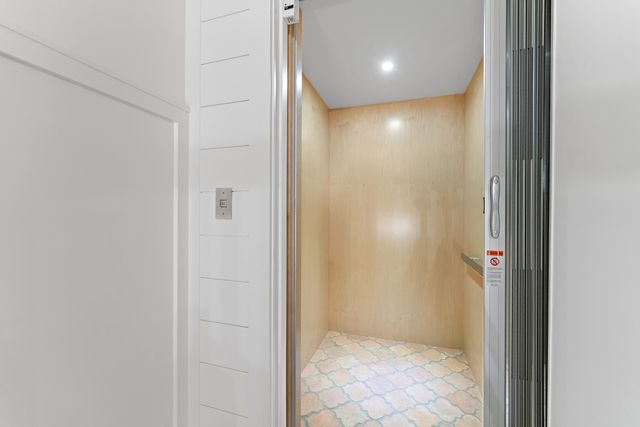 116 S Sewalls Point Road, Sewalls Point, FL 34996