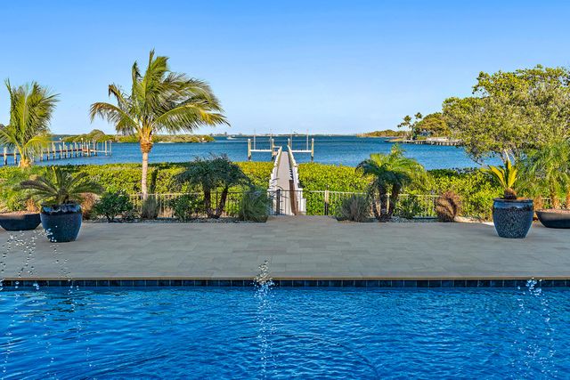 116 S Sewalls Point Road, Sewalls Point, FL 34996