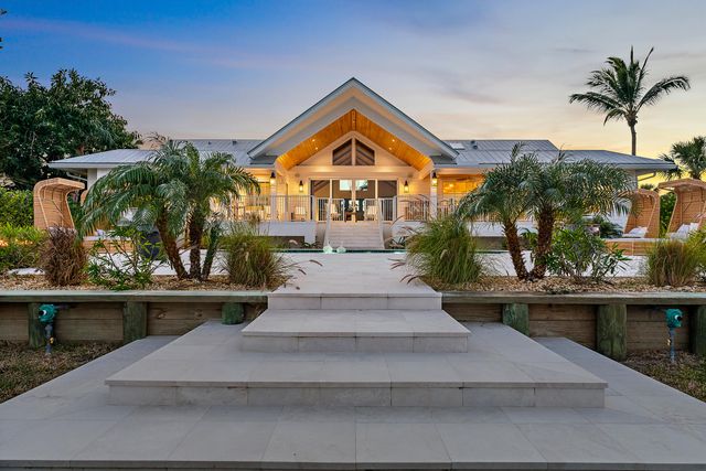 116 S Sewalls Point Road, Sewalls Point, FL 34996