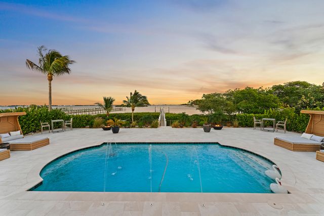 116 S Sewalls Point Road, Sewalls Point, FL 34996