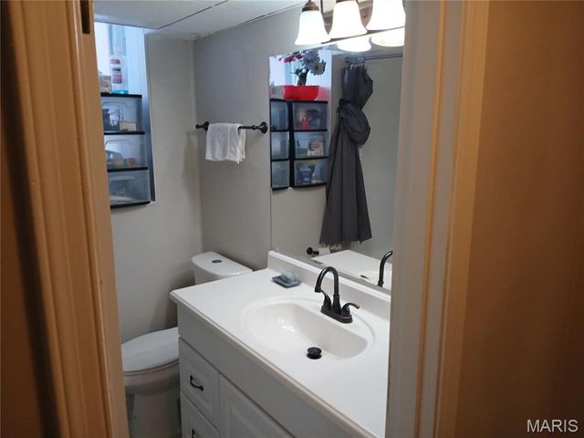 7544 York Drive B, Clayton, MO 63105