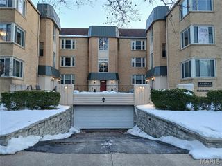 7544 York Drive B, Clayton, MO 63105