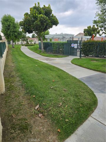 829 Rubi Ct, San Jacinto, CA 92583