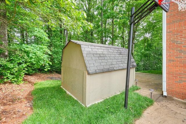 4237 Wexford Downs Way, Acworth, GA 30101