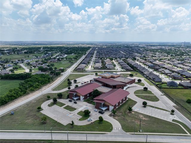 6125 Misty Breeze Drive, Fort Worth, TX 76179