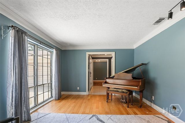 387 Hunt Drive, Savannah, GA 31406