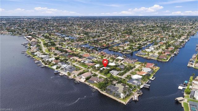 2806 SE 22nd PL, Cape Coral, FL 33904