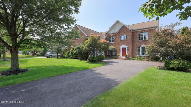 18 Sage Street, Holmdel, NJ 07733