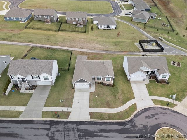 4219 Toms Way, Jeffersonville, IN 47130