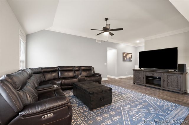 4219 Toms Way, Jeffersonville, IN 47130