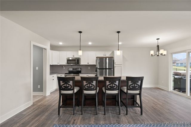 4219 Toms Way, Jeffersonville, IN 47130