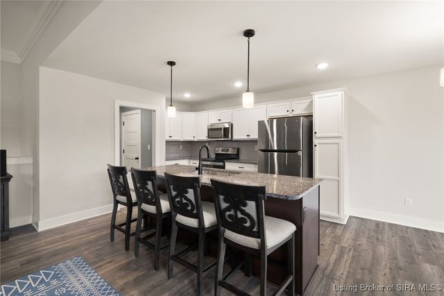 4219 Toms Way, Jeffersonville, IN 47130