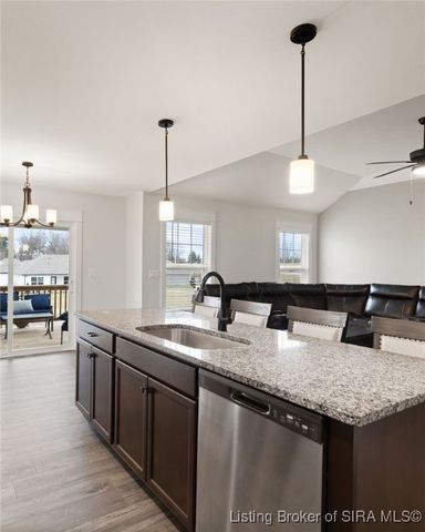 4219 Toms Way, Jeffersonville, IN 47130