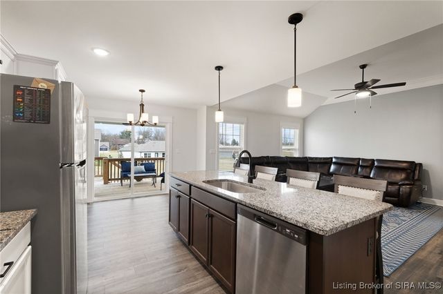 4219 Toms Way, Jeffersonville, IN 47130