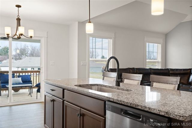 4219 Toms Way, Jeffersonville, IN 47130