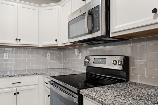 4219 Toms Way, Jeffersonville, IN 47130