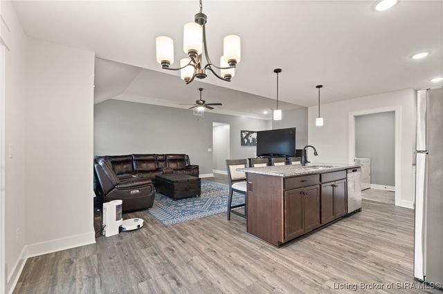 4219 Toms Way, Jeffersonville, IN 47130