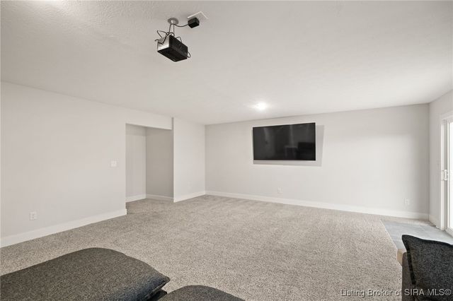 4219 Toms Way, Jeffersonville, IN 47130