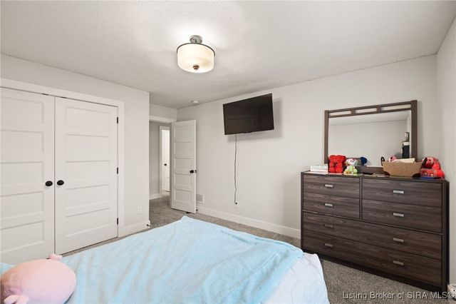 4219 Toms Way, Jeffersonville, IN 47130