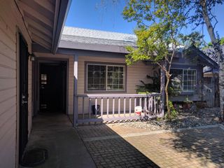 145 N Daubenberger Rd, Turlock, CA 95380