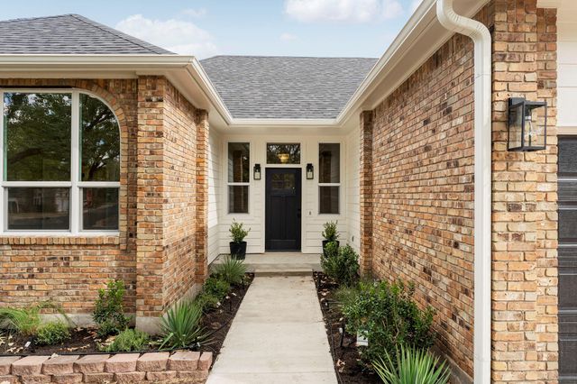 14611 Sandy Side DR, Austin, TX 78728