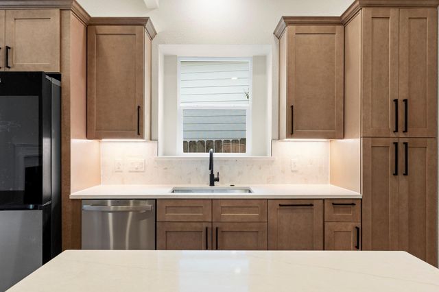14611 Sandy Side DR, Austin, TX 78728