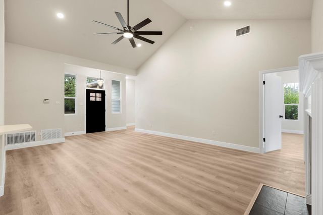 14611 Sandy Side DR, Austin, TX 78728