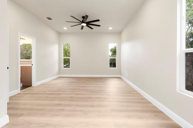 14611 Sandy Side DR, Austin, TX 78728
