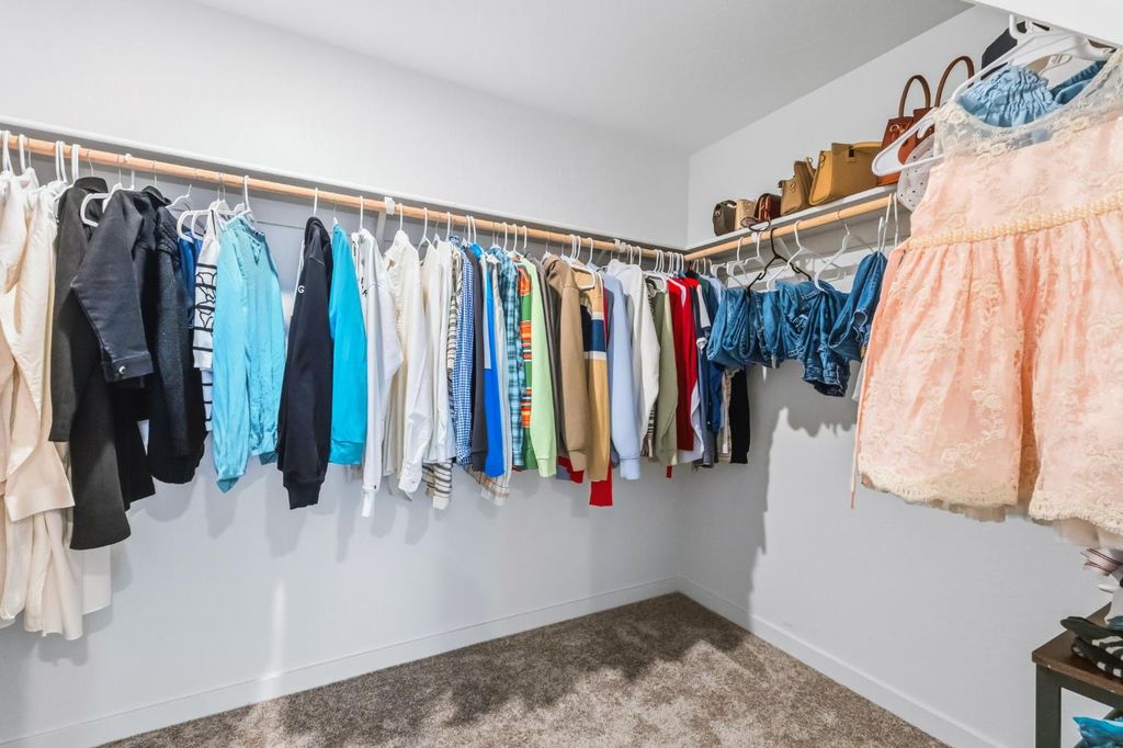 Image 22 of property listing at 6293 W Willis Avenue, Fresno, CA 93723