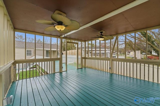 203 N Plymouth Road NW, Huntsville, AL 35811