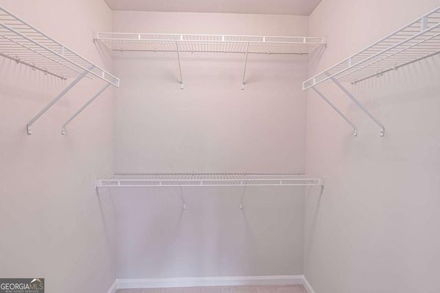 5660 Crest Hill Drive, Buford, GA 30518