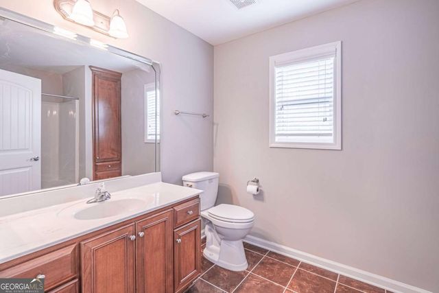 5660 Crest Hill Drive, Buford, GA 30518