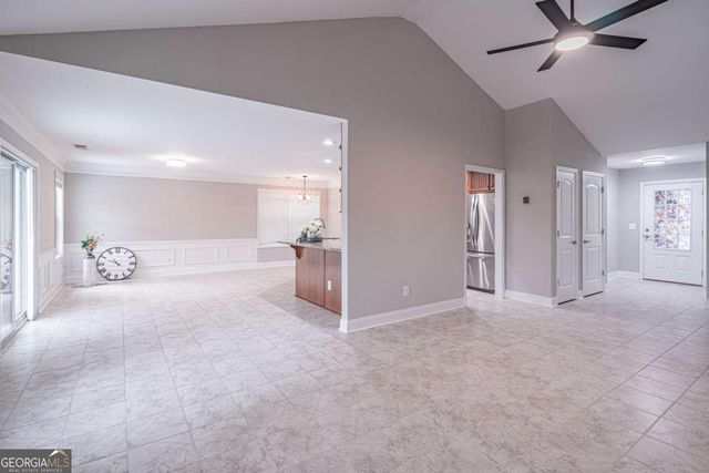 5660 Crest Hill Drive, Buford, GA 30518