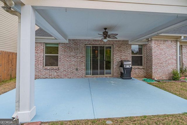 5660 Crest Hill Drive, Buford, GA 30518