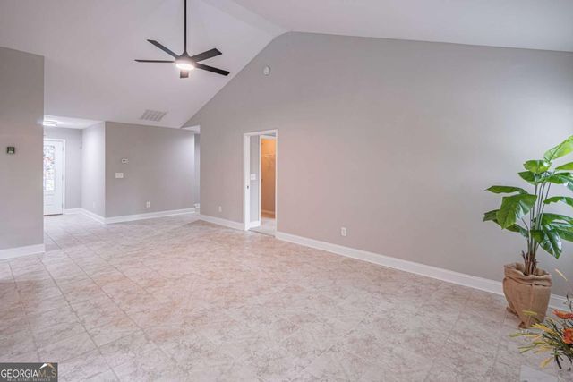 5660 Crest Hill Drive, Buford, GA 30518