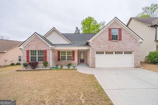 5660 Crest Hill Drive, Buford, GA 30518