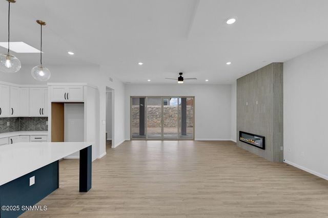 6058 Mint Park, Sunland Park, NM 88063